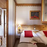 Pierre & Premium Le Roselend 4*